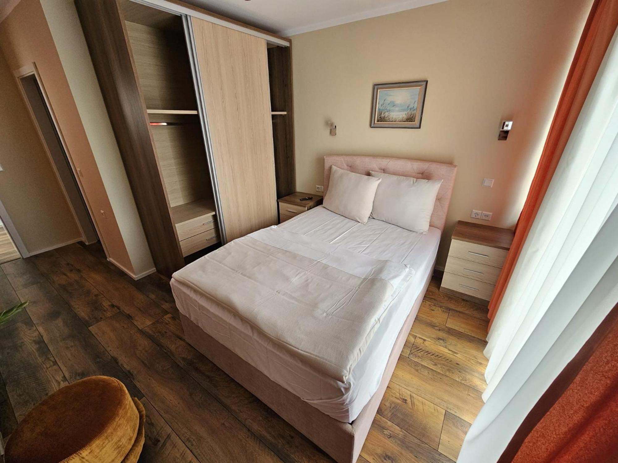 Hotel Post Нюртинген Экстерьер фото